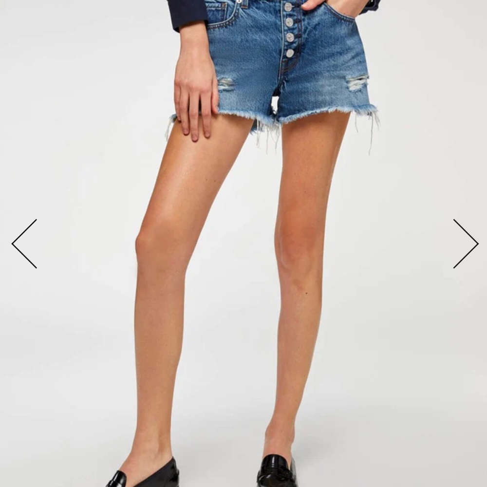 7 For All Mankind Monroe Short SZ26